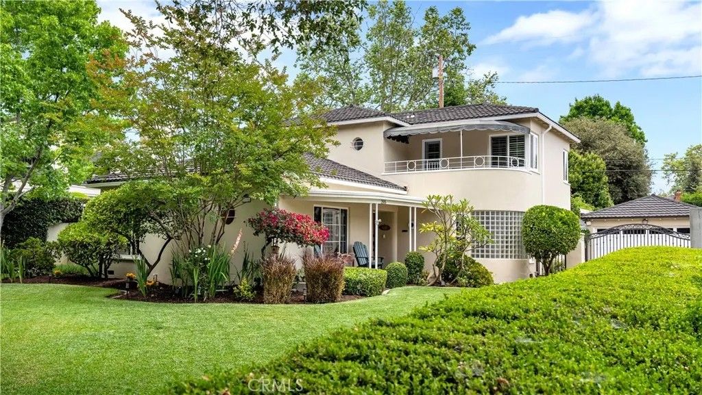 Photo of 2105 N Heliotrope Drive, Santa Ana, CA 92706 (MLS # PW26078135)