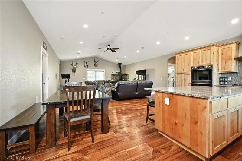 9482 Hoberg Drive South