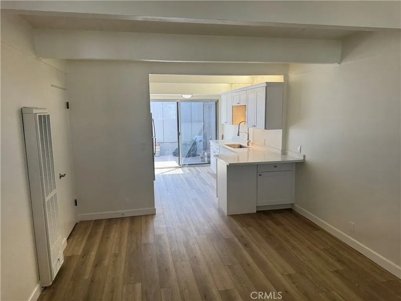 4040 Grand View 44