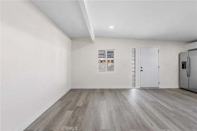 44745 3rd East