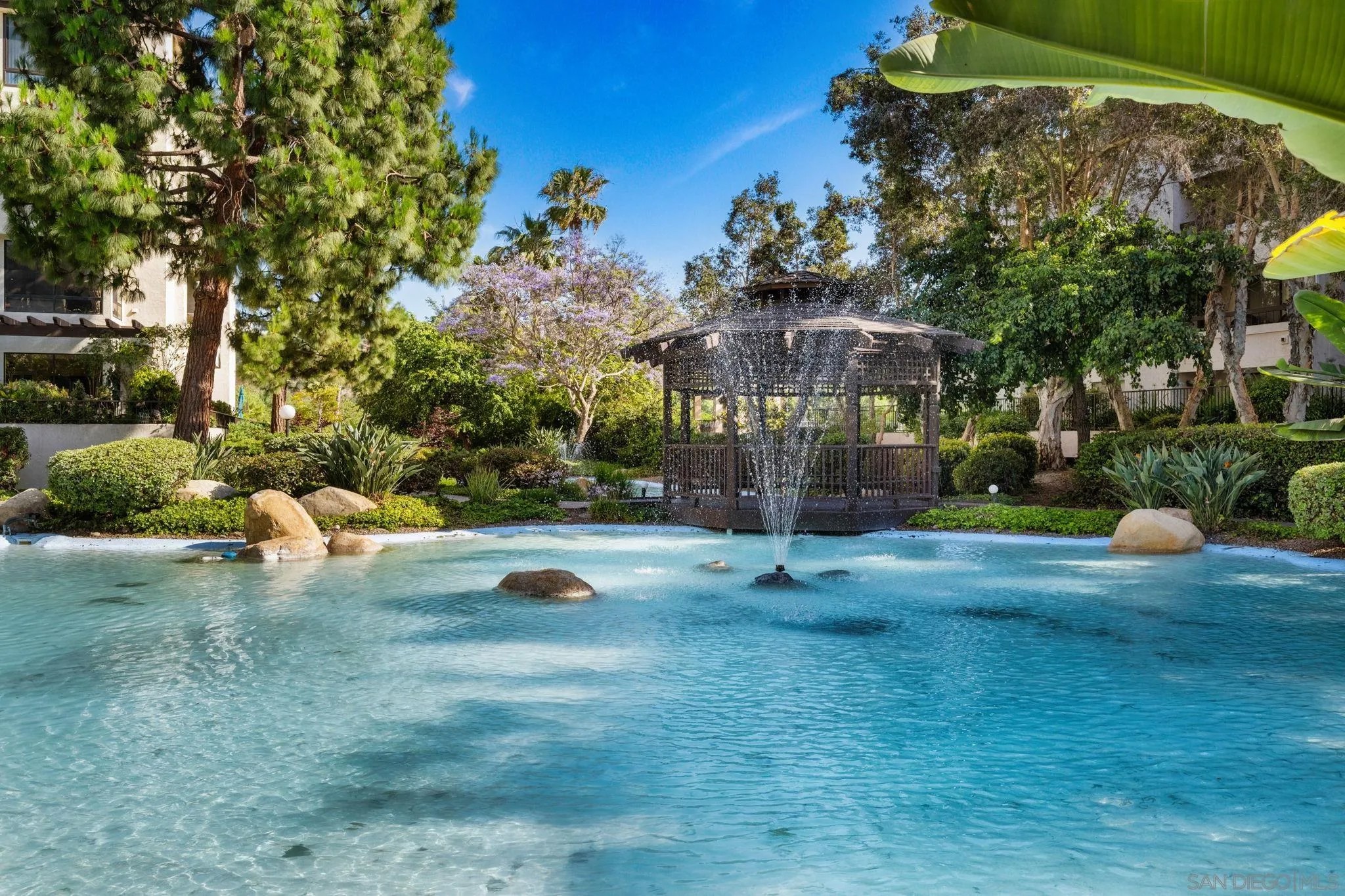 5875 FRIARS RD 4201
