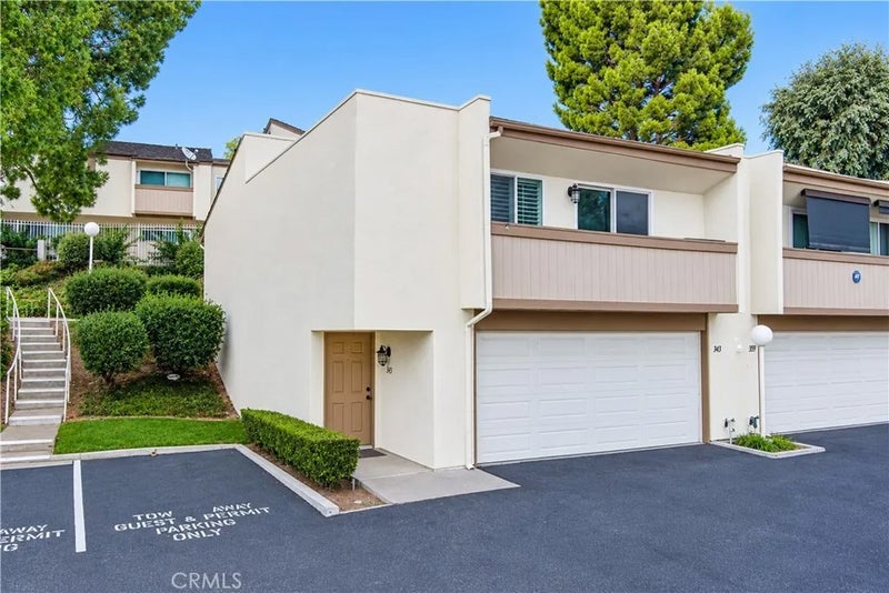 343 Prairie Court