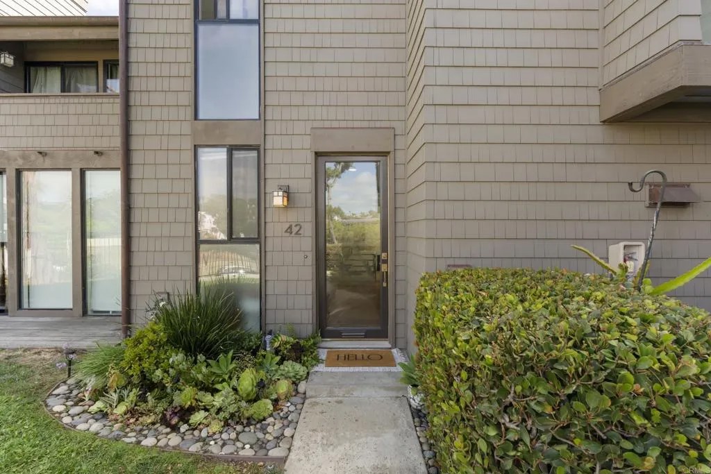 675 S. Sierra Ave 42