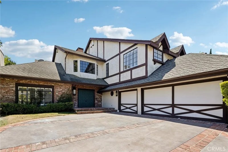 10190 Baywood Court