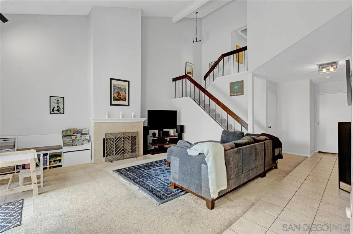 8035 Mission Vista Dr