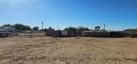 Tiny photo for 15638 Burwood Rd, Victorville, CA 92394 (MLS # CV25242887)