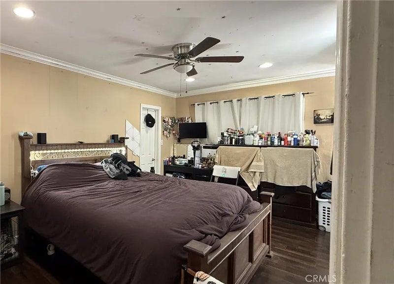 1003 W 225th Street