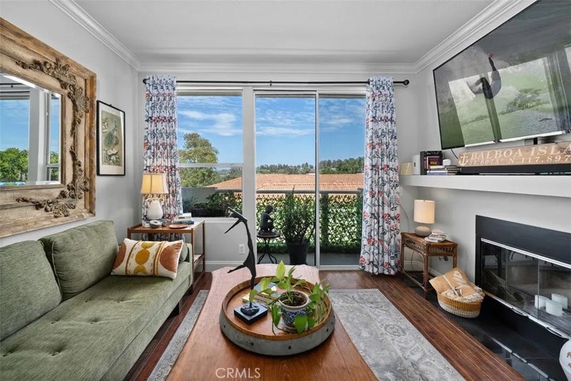 30902 Clubhouse 15B