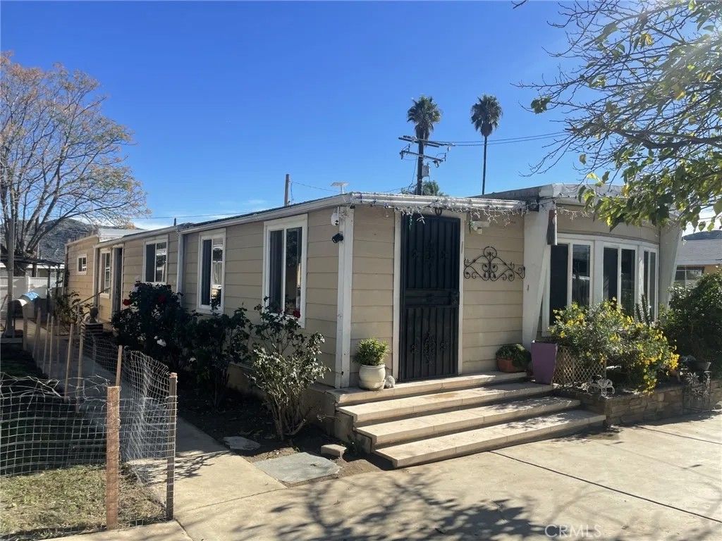 Photo of 25814 Homeland Ave, Homeland, CA 92548 (MLS # SW25279297)