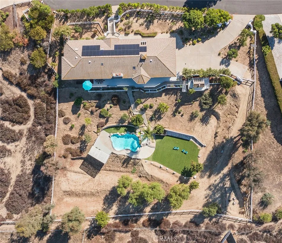 40175 Paseo Sereno