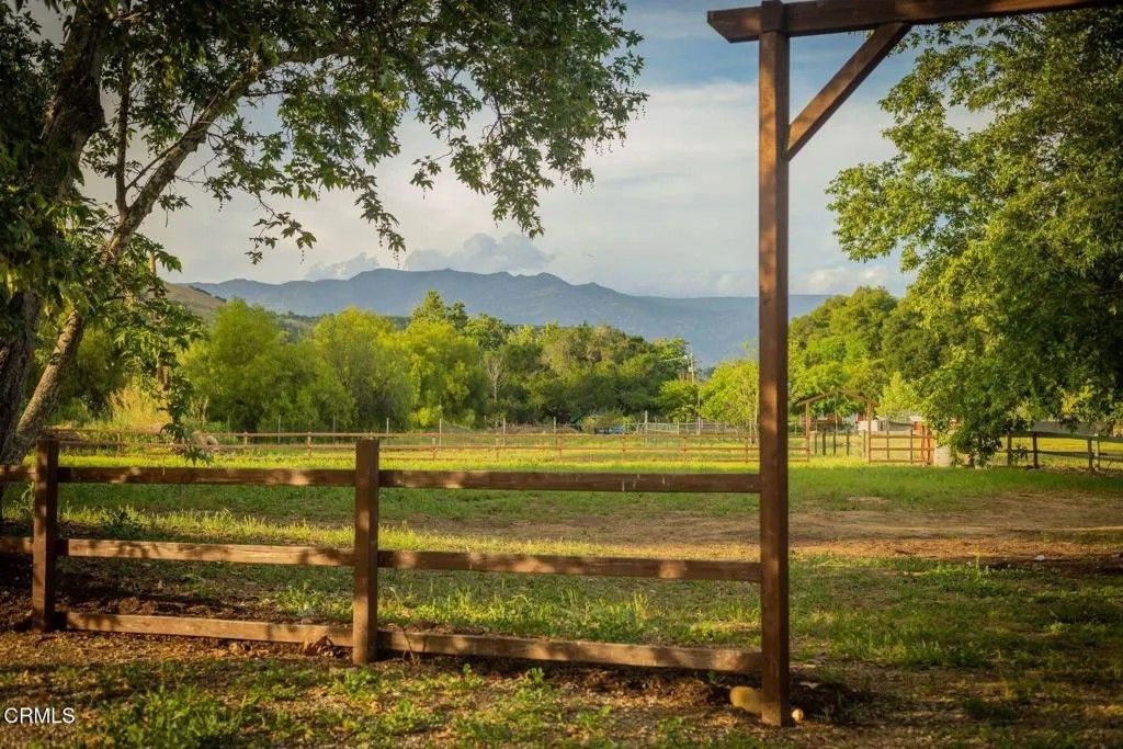 Photo of 1342 Fraser, Ojai, CA 93023 (MLS # V1-35800)