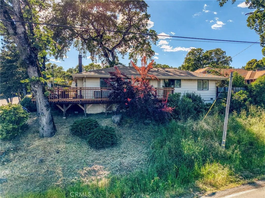 120 Miramonte Avenue