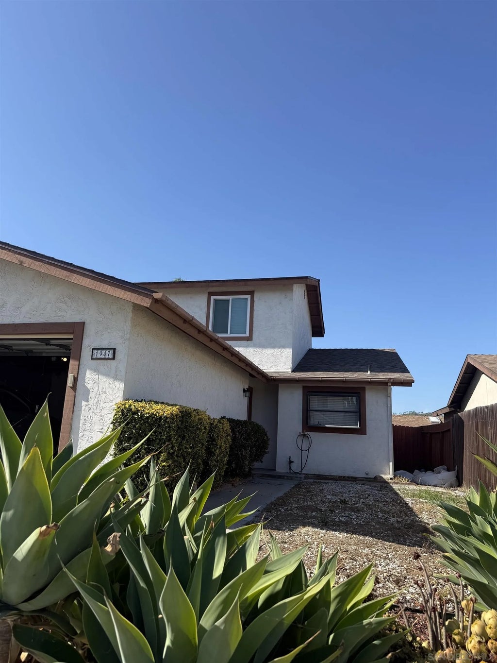 Photo of 1947 Privado Glen, Escondido, CA 92029 (MLS # 260023508)