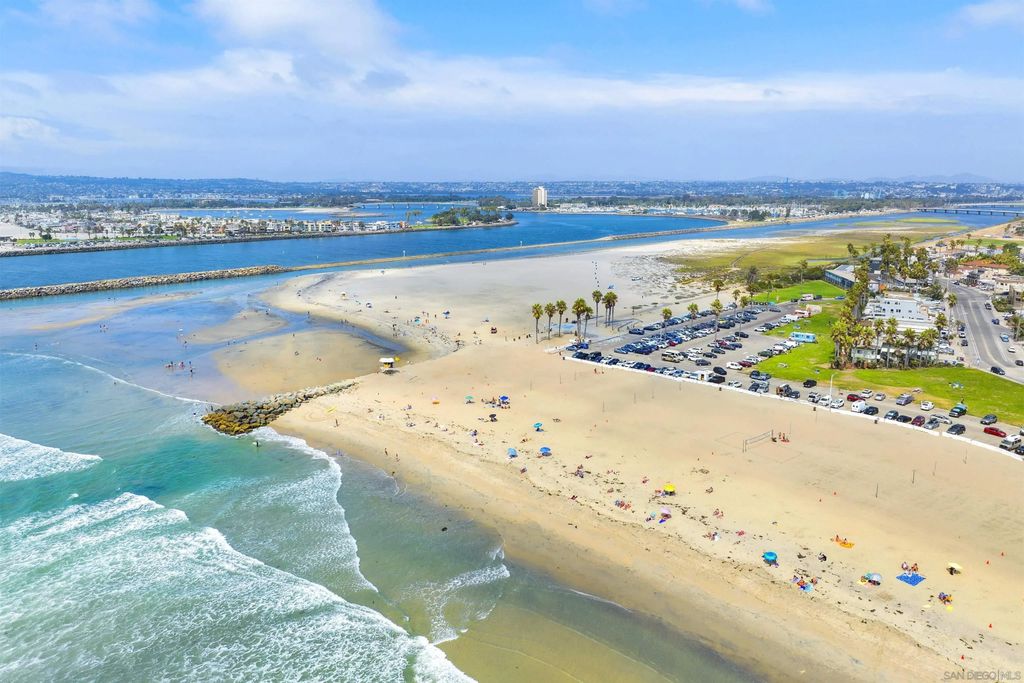 Photo of 5123 Lotus St, San Diego, CA 92107 (MLS # 250044039)