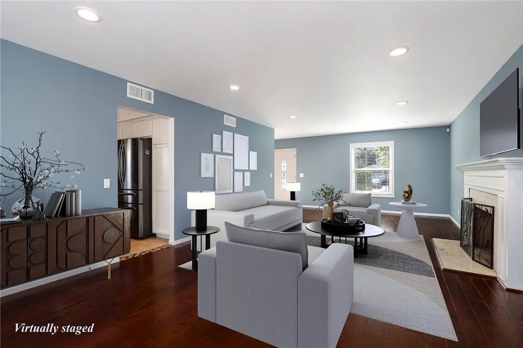 Photo of 3433 Neva Circle, Newbury Park, CA 91320 (MLS # BB26032371)
