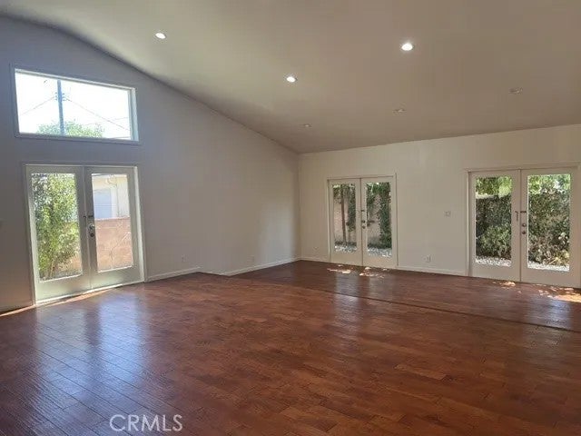 17226 Elkwood