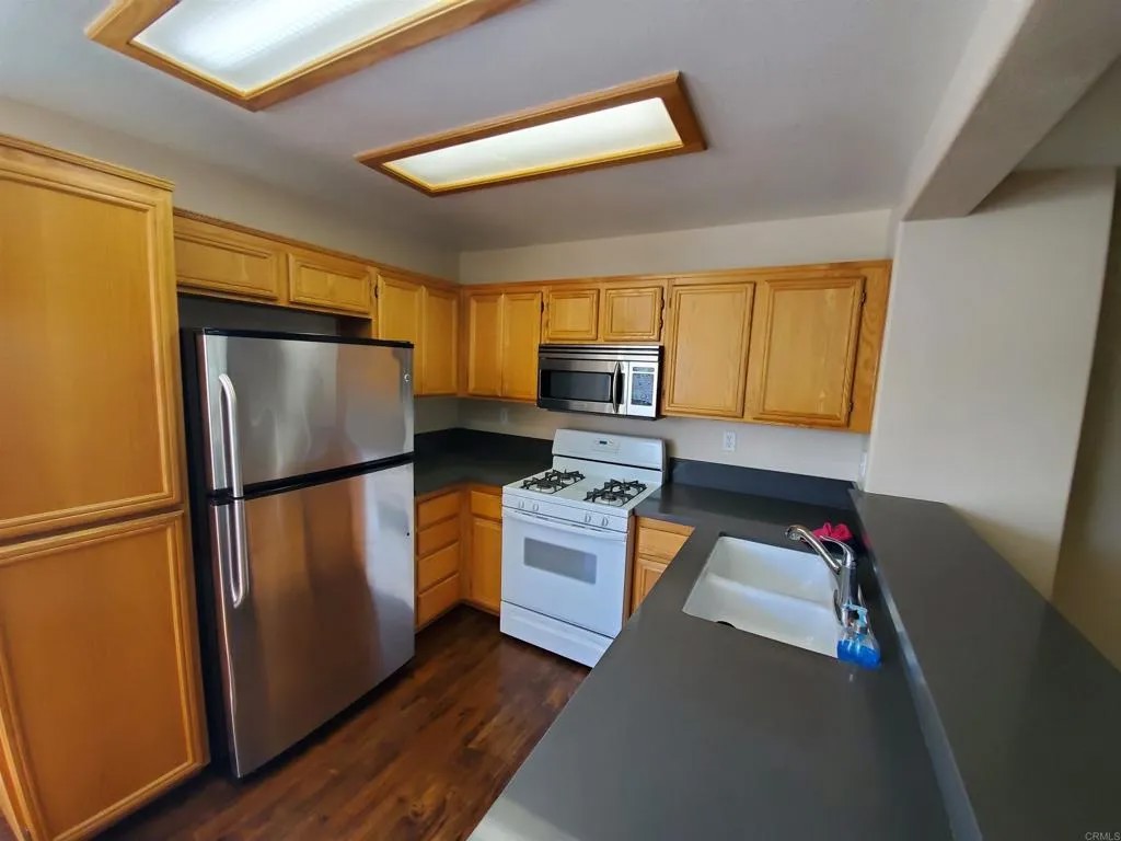 10304 Wateridge Circle 262