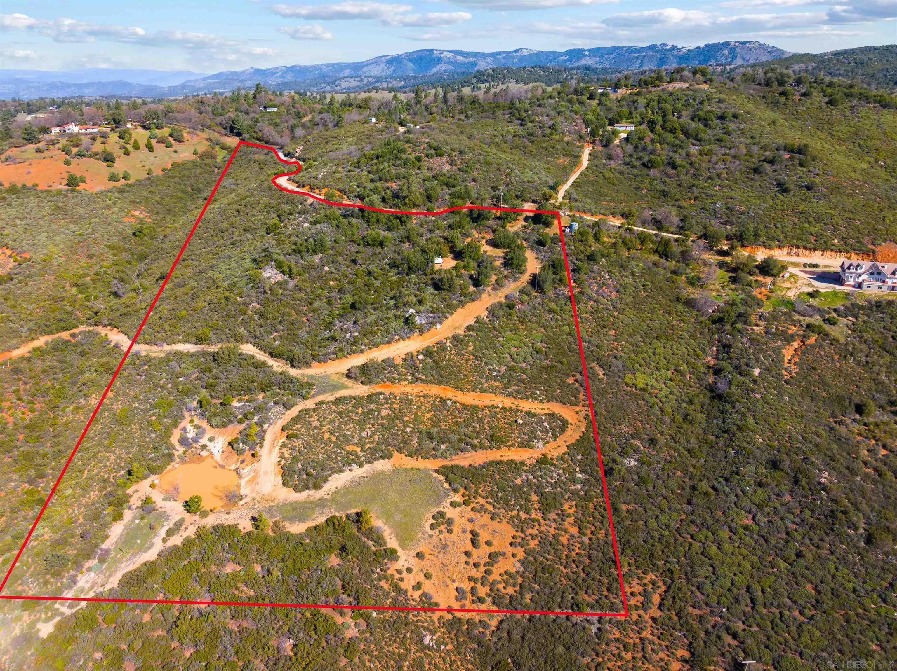 2106 Coulter Lane 09393