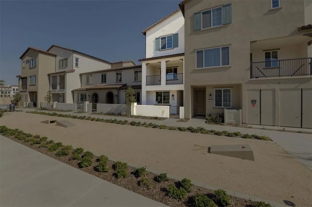 8487 Snapdragon Lane