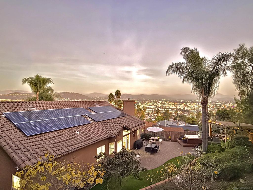 Photo of 1623 Swallow Dr, El Cajon, CA 92020 (MLS # 250045928)