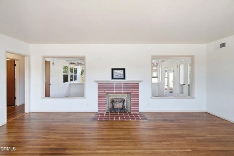 3405 Loma Vista Road