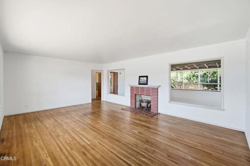 3405 Loma Vista Road
