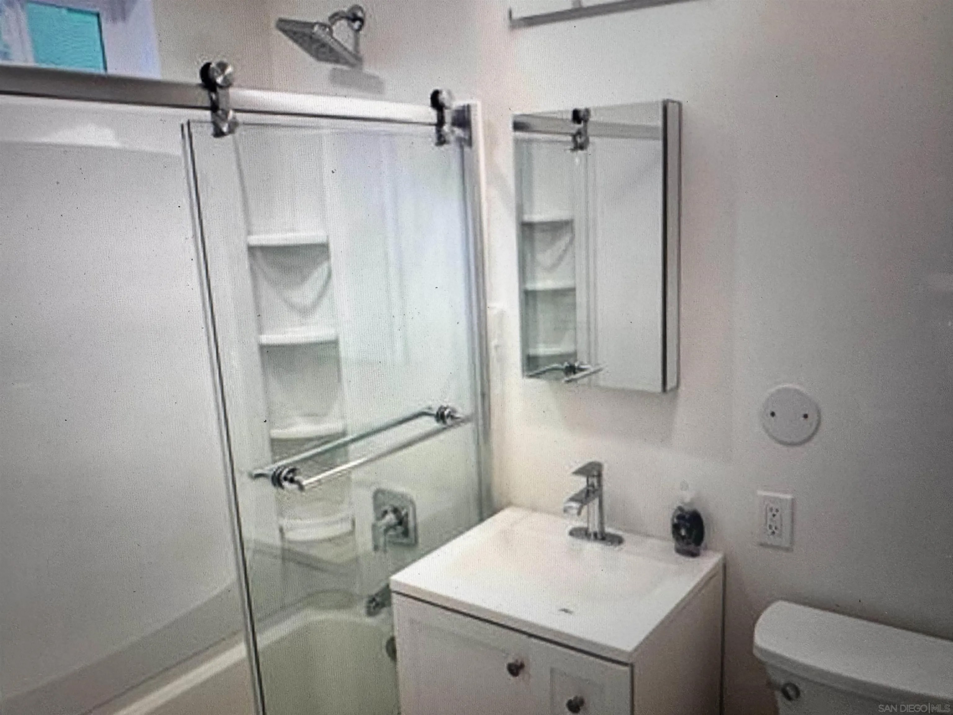 713 San Jose Pl