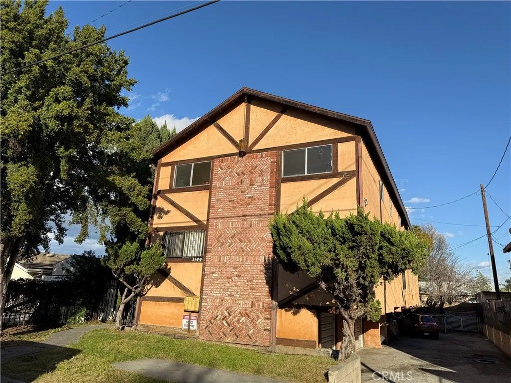 Photo of 3144 Lashbrook Avenue #4, El Monte, CA 91733 (MLS # TR26028833)