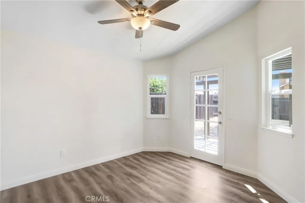 24615 Bay