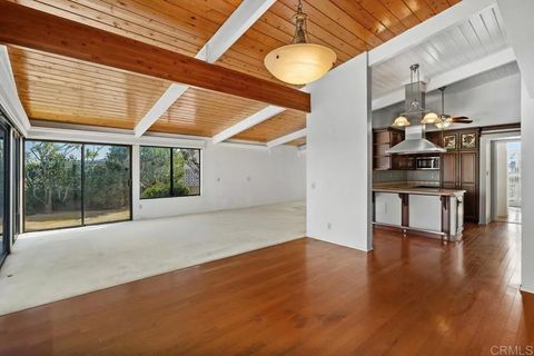 Tiny photo for 5165 Pacifica Drive, San Diego, CA 92109 (MLS # NDP2510643)