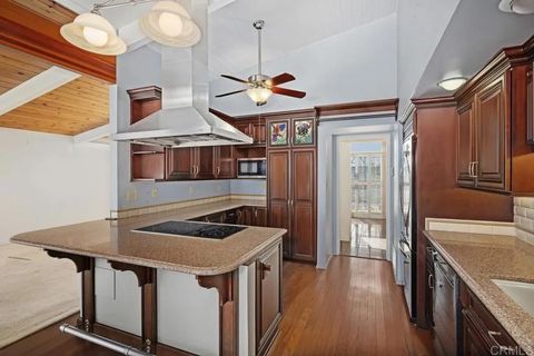 Tiny photo for 5165 Pacifica Drive, San Diego, CA 92109 (MLS # NDP2510643)