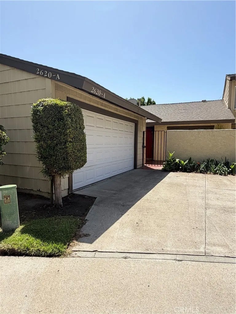 2620 N Tustin A/37