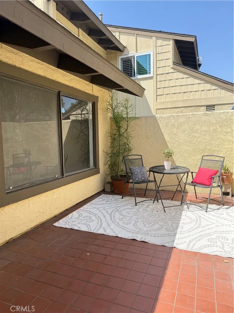 2620 N Tustin A/37