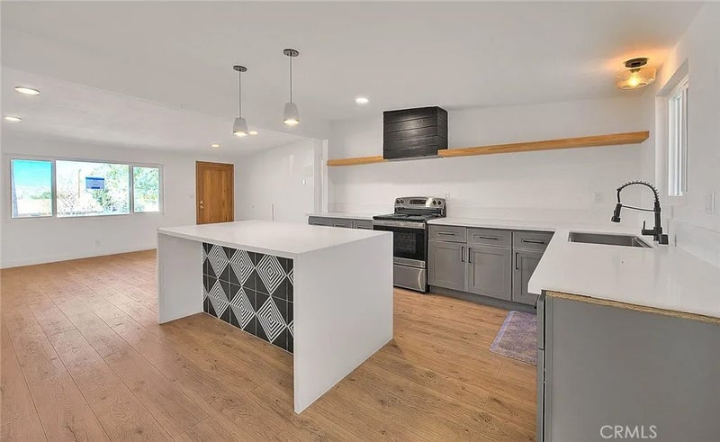 61673 Palm Vista