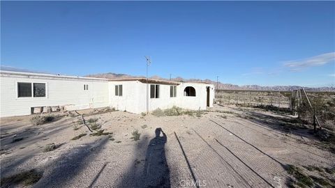 Photo of 87908 Amboy Rd, 29 Palms, CA 92277 (MLS # IG26017967)