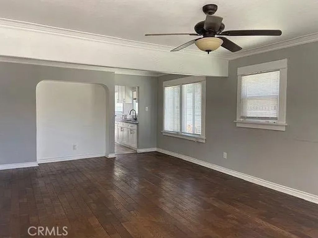 Photo of 431 W 78th St, Los Angeles, CA 90003 (MLS # OC26086627)