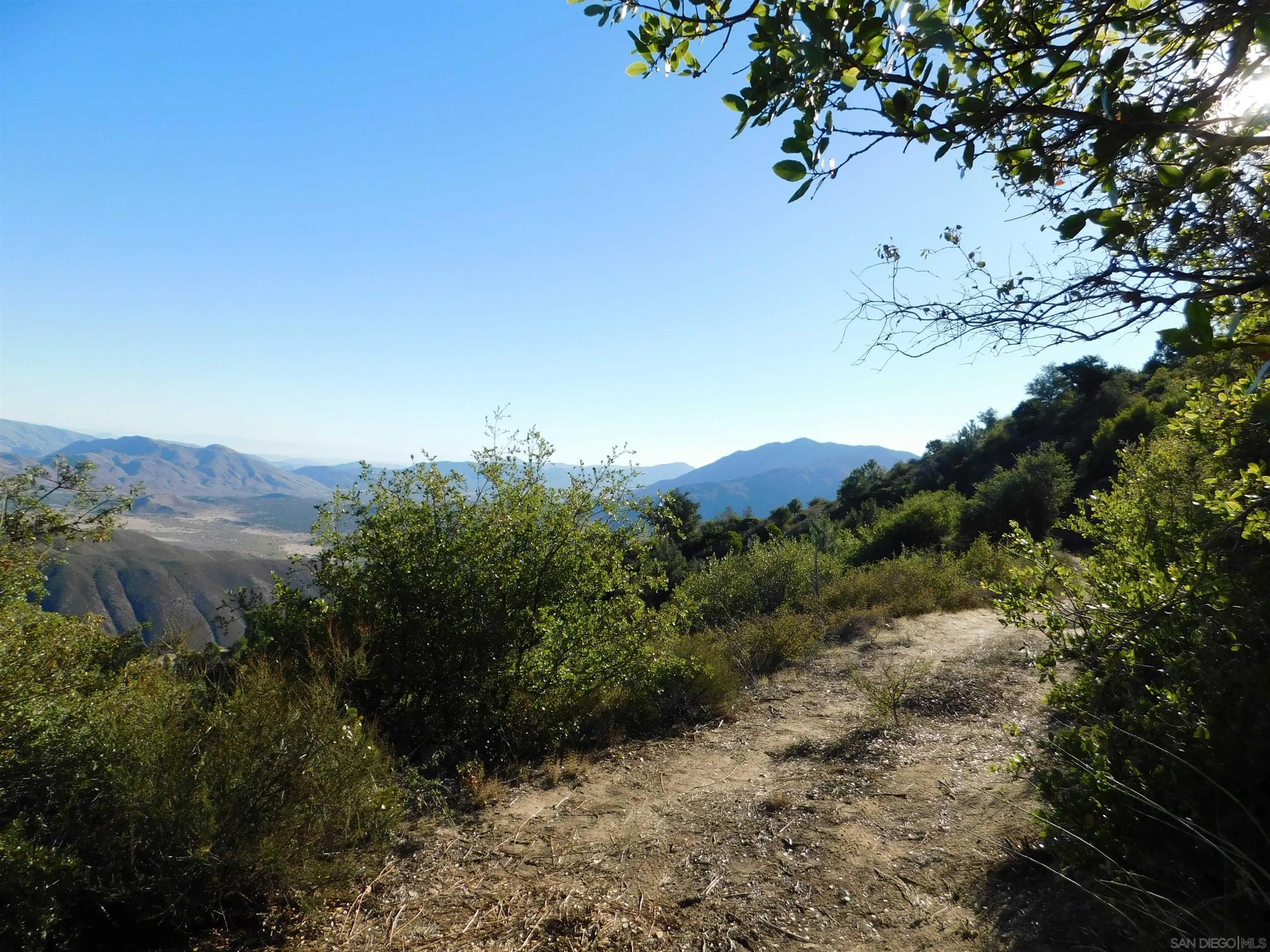 1.90 ac Mountain View 0