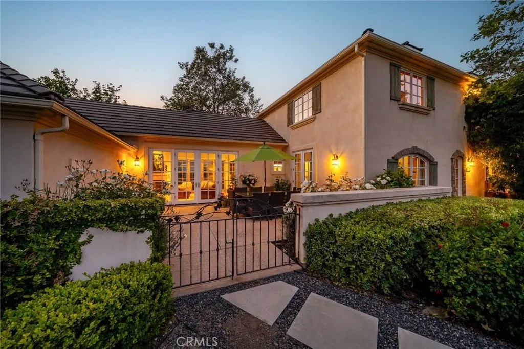 1190 Bassi Drive