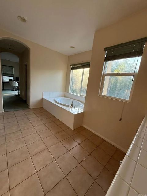 Tiny photo for 175 Double Eagle Gln, Escondido, CA 92026 (MLS # PTP2508150)