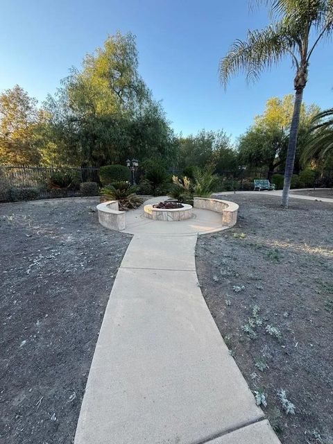 Tiny photo for 175 Double Eagle Gln, Escondido, CA 92026 (MLS # PTP2508150)
