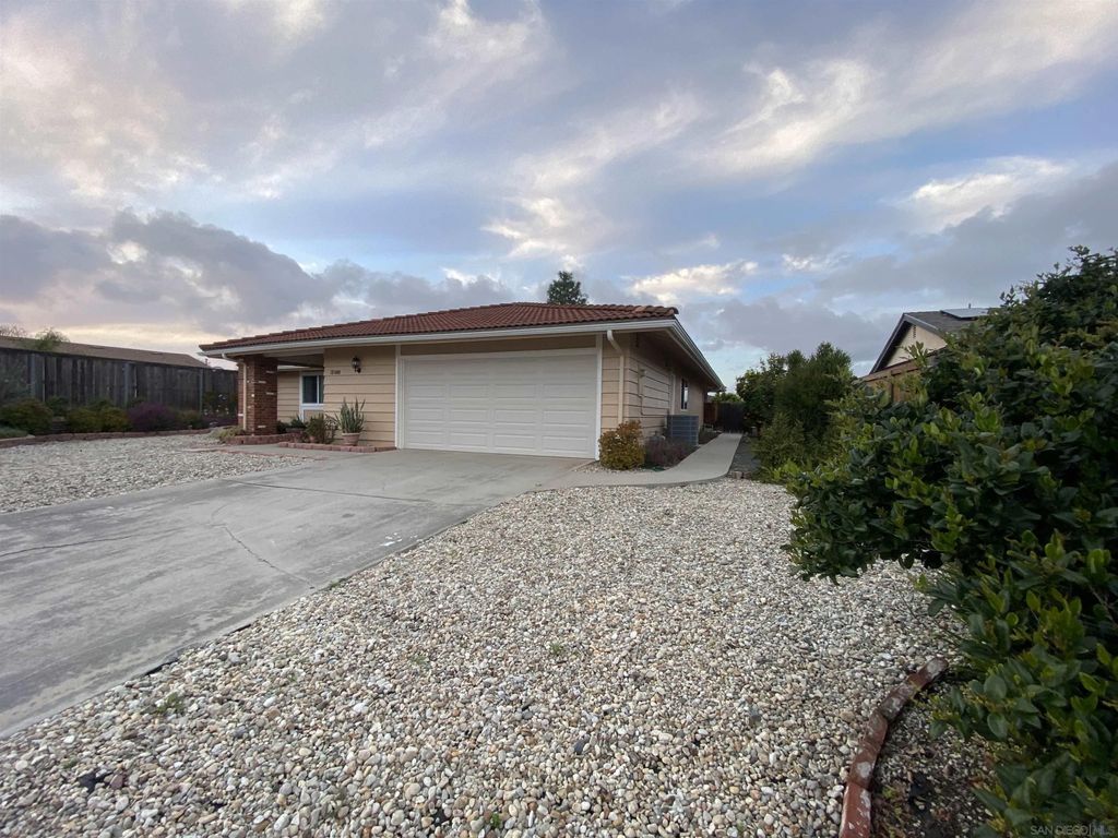 Photo of 12608 Mantilla Rd, San Diego, CA 92128 (MLS # 260010623)
