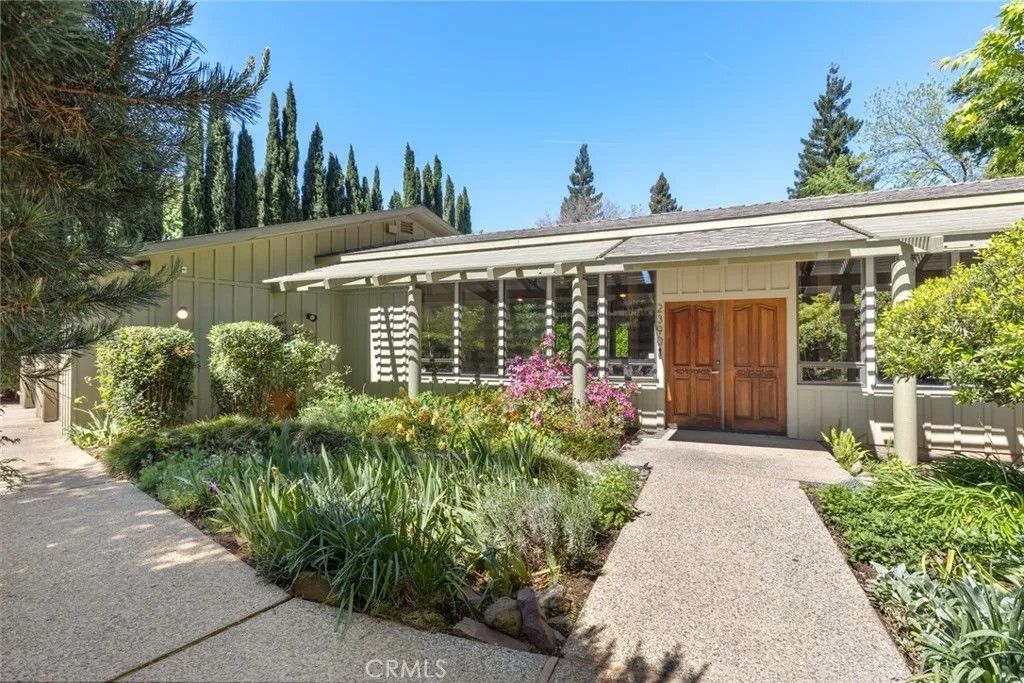 Photo of 2390 Alamo Avenue, Chico, CA 95926 (MLS # SN26071687)