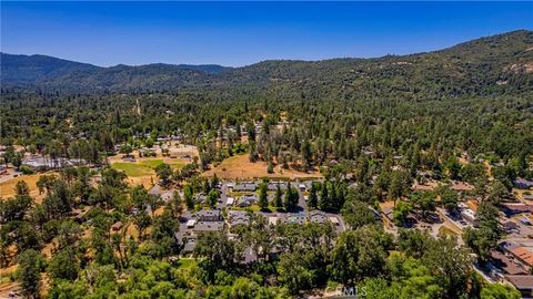 Tiny photo for 49400 River Park Road #55, Oakhurst, CA 93644 (MLS # FR25258031)