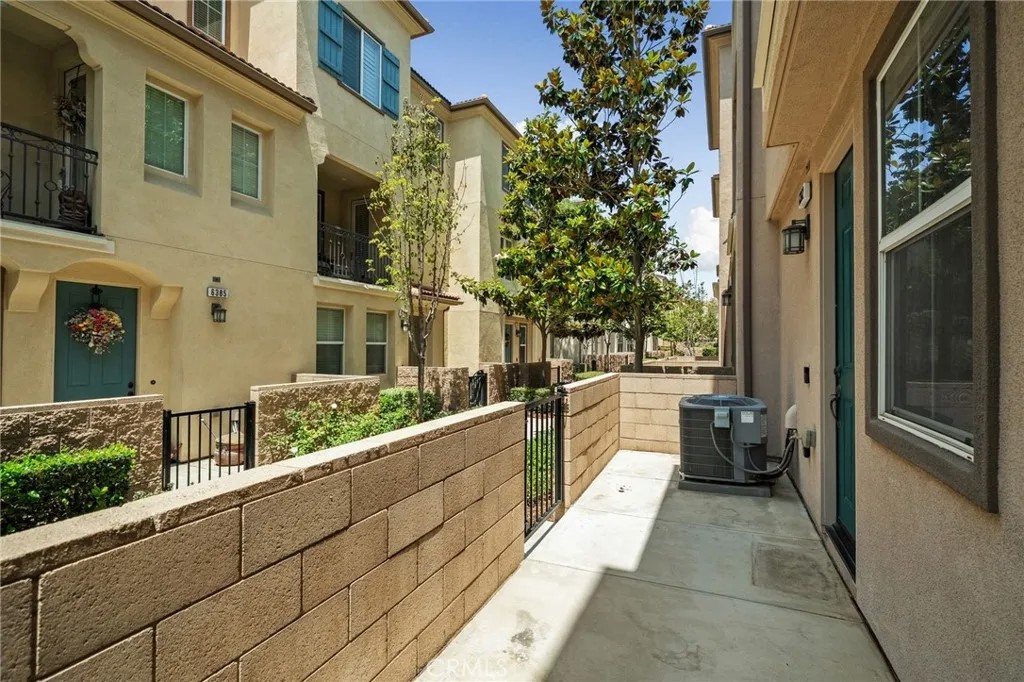 6382 Aquila Way