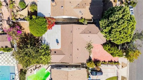 Tiny photo for 8101 Allott Street, Panorama City, CA 91402 (MLS # SR25223419)