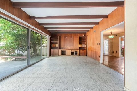 Tiny photo for 8101 Allott Street, Panorama City, CA 91402 (MLS # SR25223419)