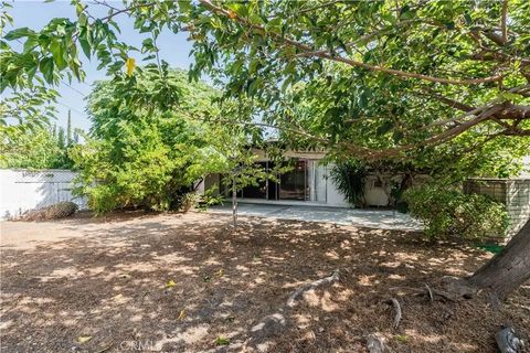 Tiny photo for 8101 Allott Street, Panorama City, CA 91402 (MLS # SR25223419)