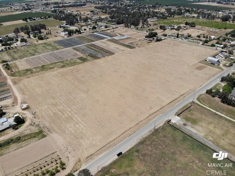 17 Acres McKinley and Hayes