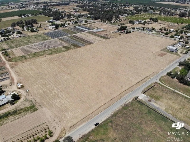 17 Acres McKinley and Hayes