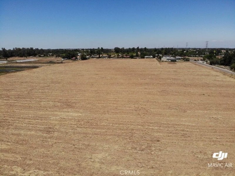 17 Acres McKinley and Hayes